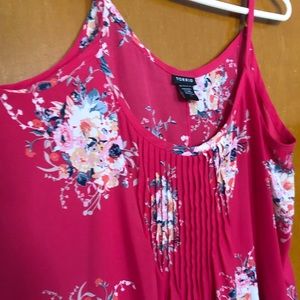 Torrid pleated tank or camisole